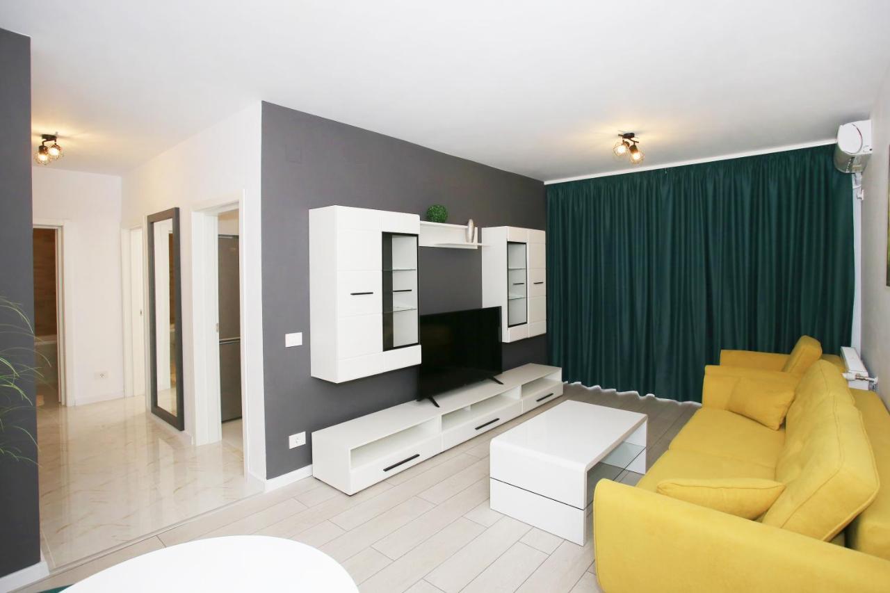 Apartament Prima Nufarul Ralu Oradea Eksteriør billede