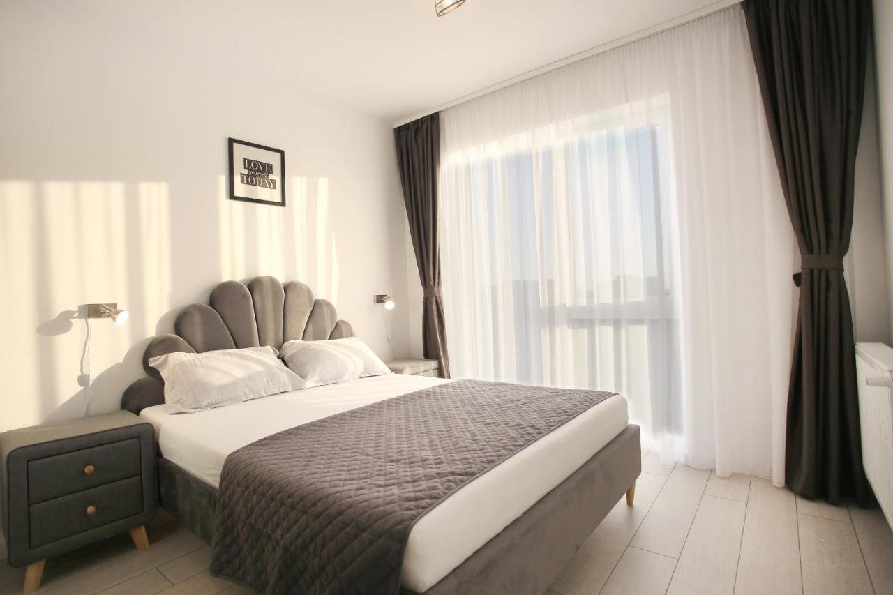 Apartament Prima Nufarul Ralu Oradea Eksteriør billede